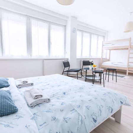 The Dots Hostel Zagreb Luaran gambar