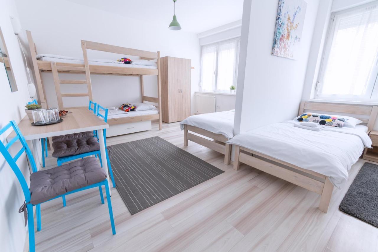 The Dots Hostel Zagreb Luaran gambar