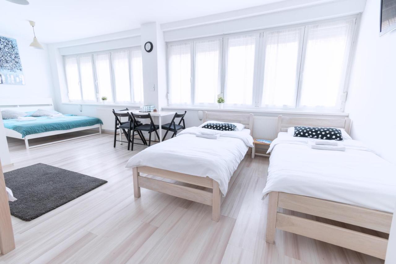 The Dots Hostel Zagreb Luaran gambar