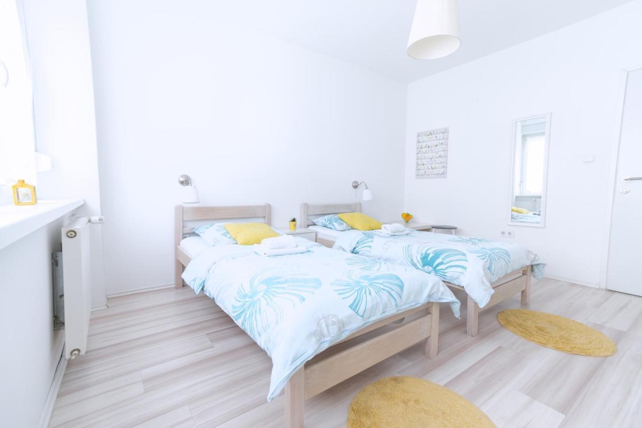 The Dots Hostel Zagreb Luaran gambar