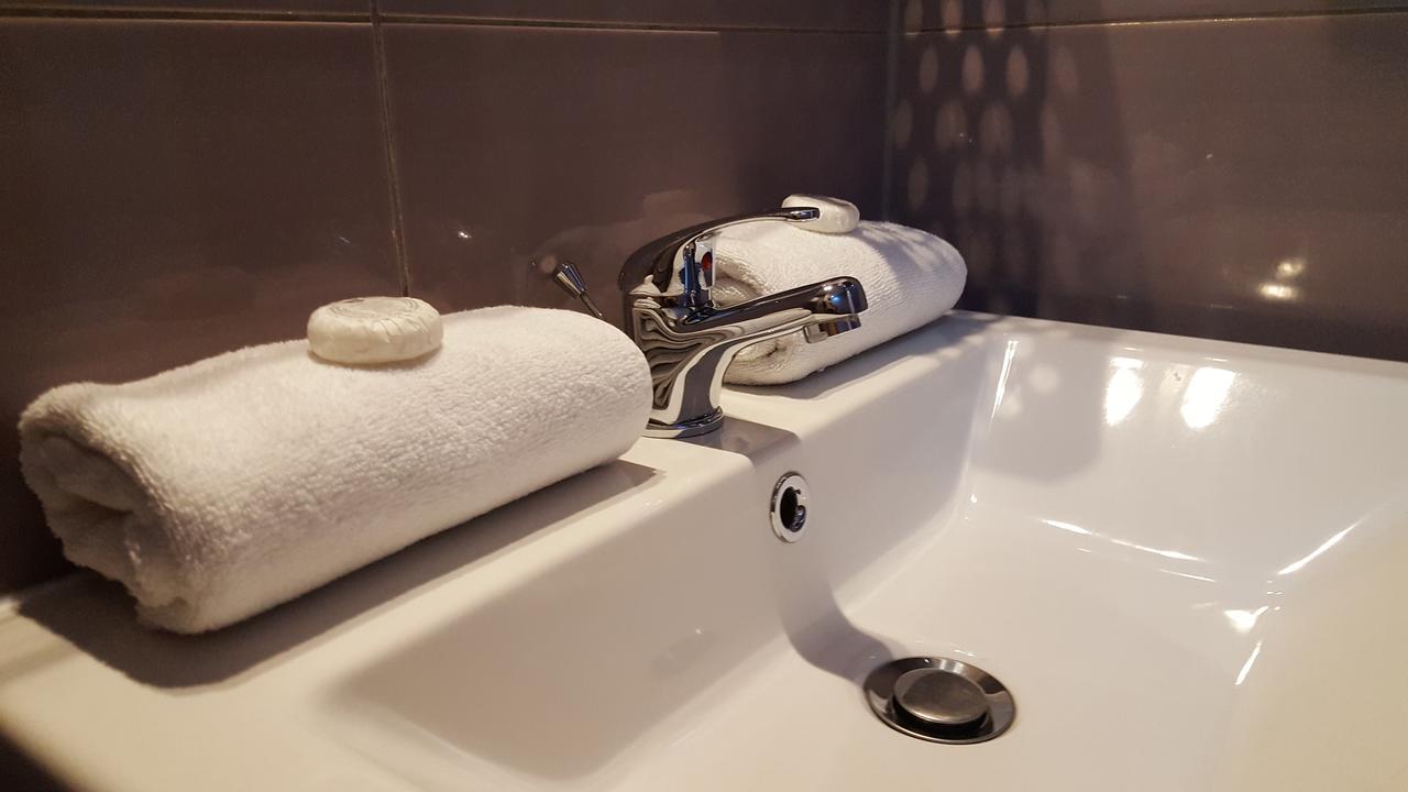 The Dots Hostel Zagreb Luaran gambar
