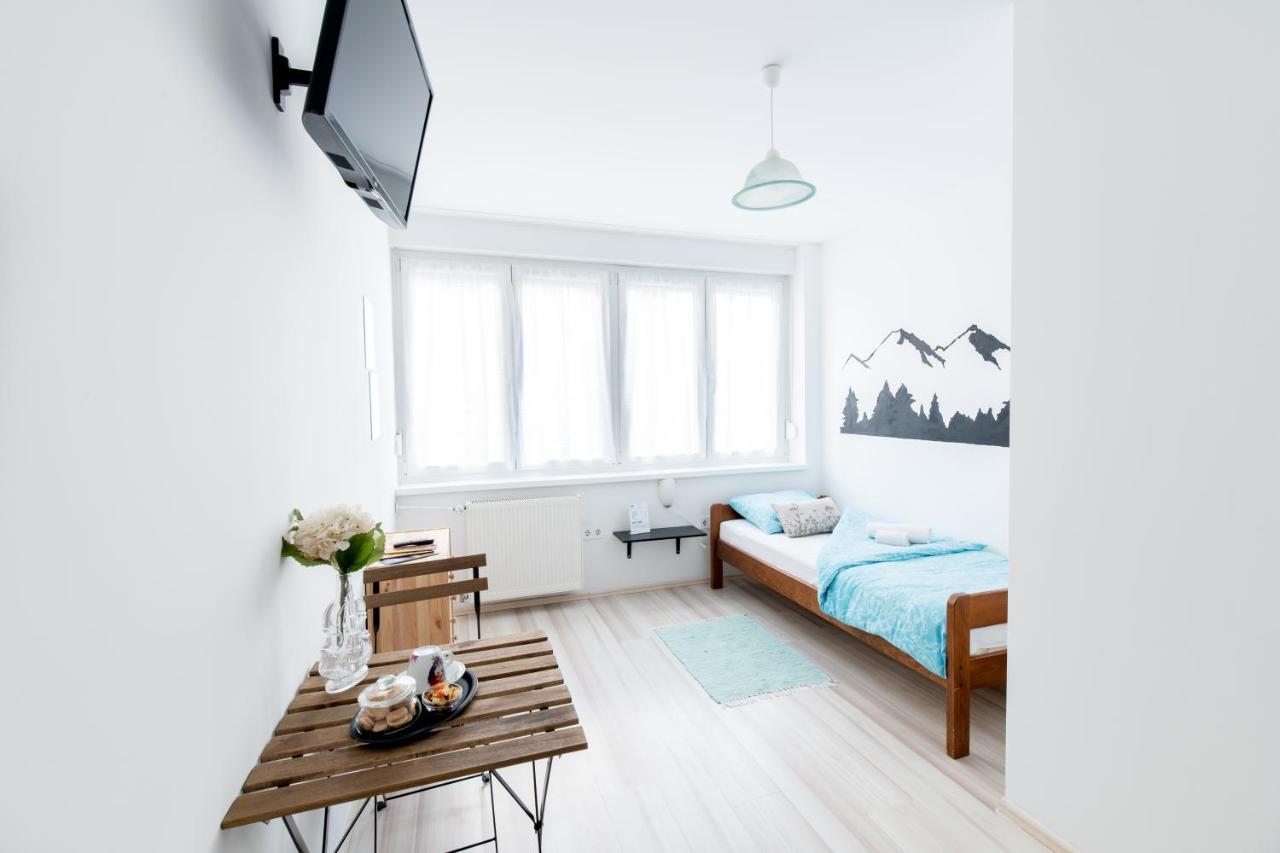 The Dots Hostel Zagreb Luaran gambar